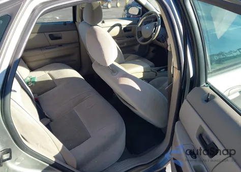 2004 Ford Taurus Ses z USA, uszkodzony, nr VIN 1FAFP55U04G130863